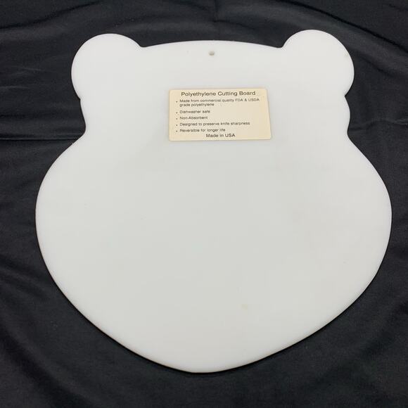 Winnie The Pooh Cutting Board White Polyethylene 12.5"x14.5" Reversible USA - Picture 3 of 9